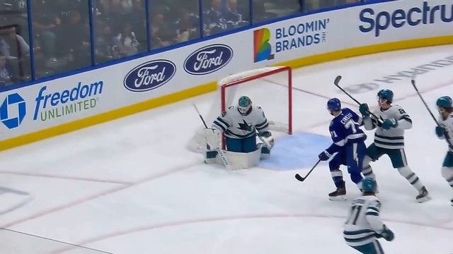 Тампа-Бэй Лайтнинг - Сан-Хосе Шаркс НХЛ Регулярный сез? смотреть онлайн