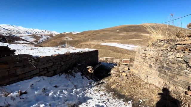 Зимний день в горах Дагестан. Село Укуз (Уккудиъ) смотреть онлайн
