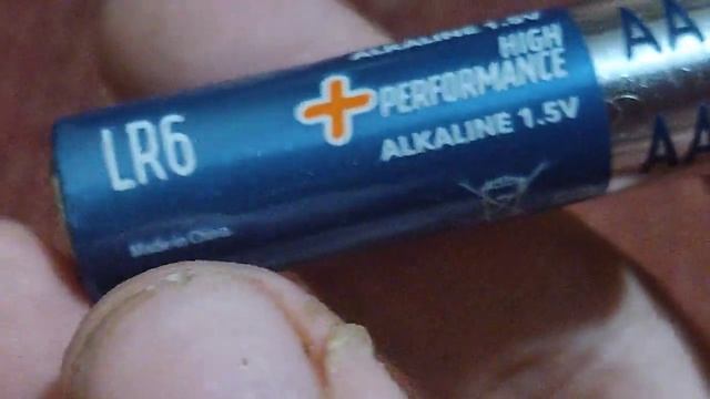 Обзор батарейки типа AA Nigh Performance AA-09-2028-LR6-1.5V. смотреть онлайн