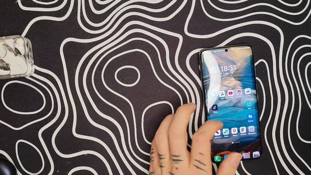 HUAWEI P60 PRO В 2025 ГОДУ ЗА 30000 РУБЛЕЙ смотреть онлайн