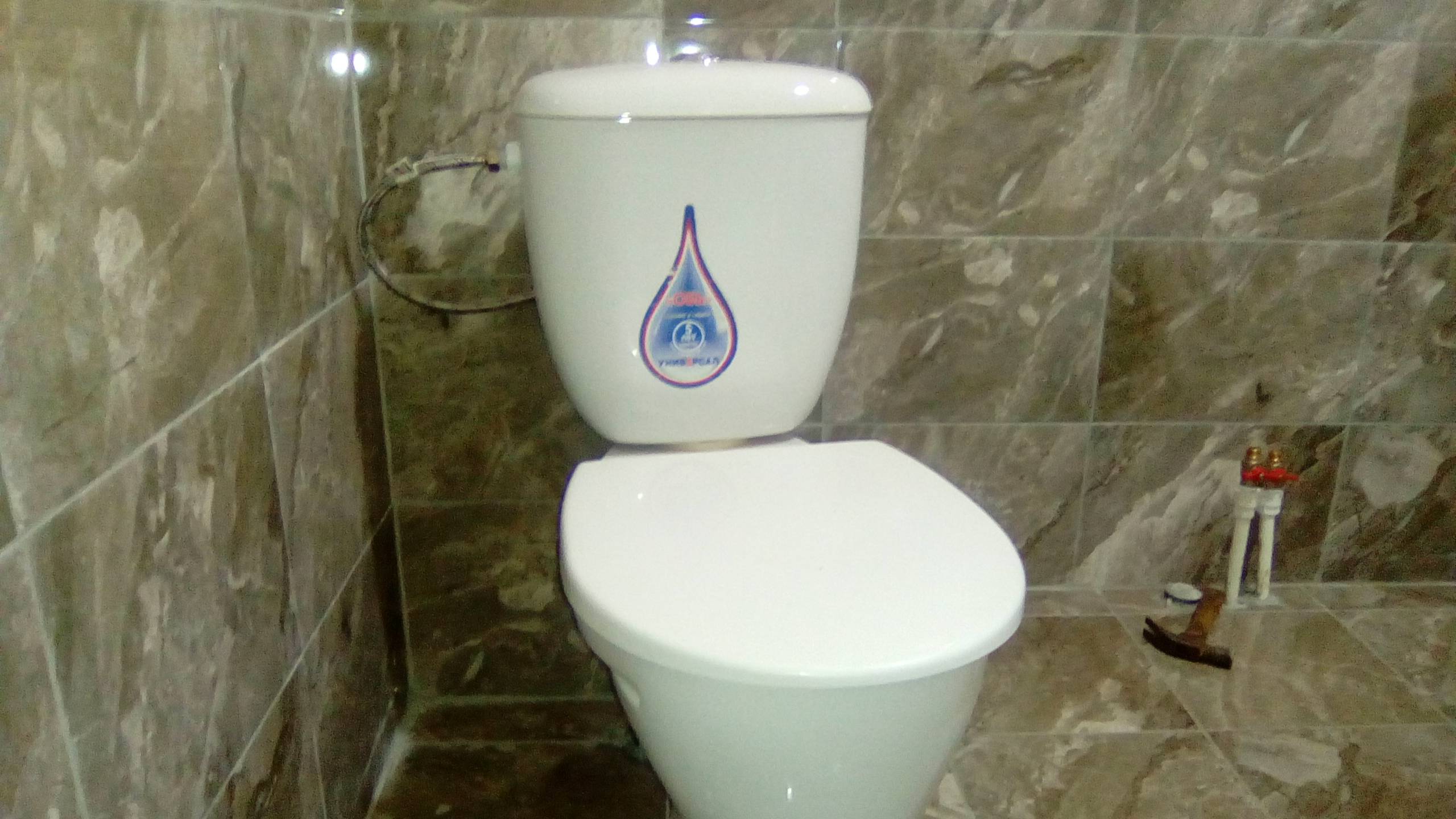 Как правильно собрать и установить смывной бачок унитаза.