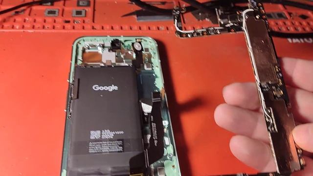 Google Pixel 8a Reball Cpu,сам по себе перезапускается,не работаю?