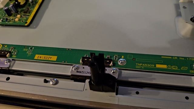 Что внутри плазмы Panasonic tx-pr50c3 смотреть онлайн