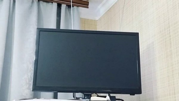 Странности LED-телевизора Samsung UE22F5000AK