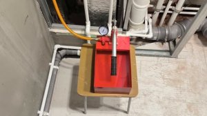 Как сделать опрессовку сантехнических труб. Инструмент для опрессовки труб