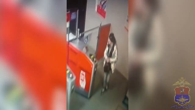 Транспортная полиция раскрыла кражу телефона у контр? смотреть онлайн