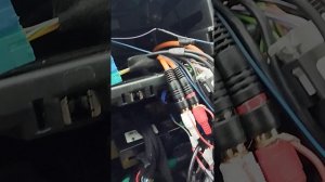 Убираем писк, треск с колонок.