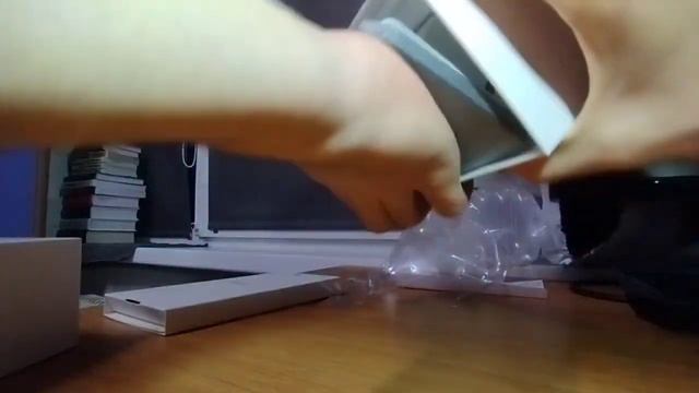 Xiaomi Redmi Note 13 Pro. Распаковка и первый запуск