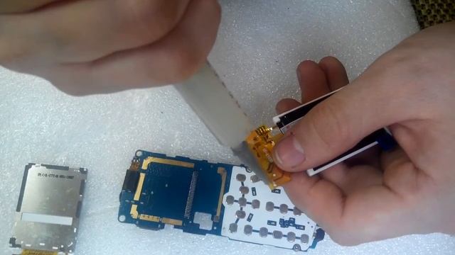 Samsung E2232 замена дисплея смотреть онлайн