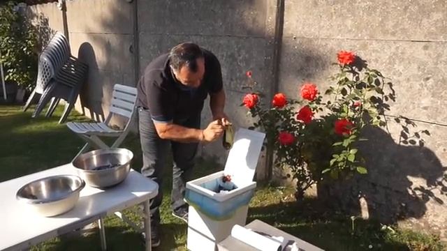 Куриный суп с жаренными овощами. Рецепт от Жоржа смотреть онлайн