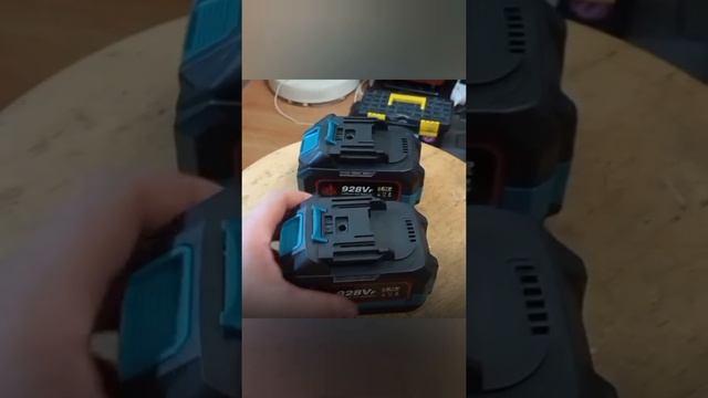 Болгарка и Аккумуляторы (описание)! смотреть онлайн