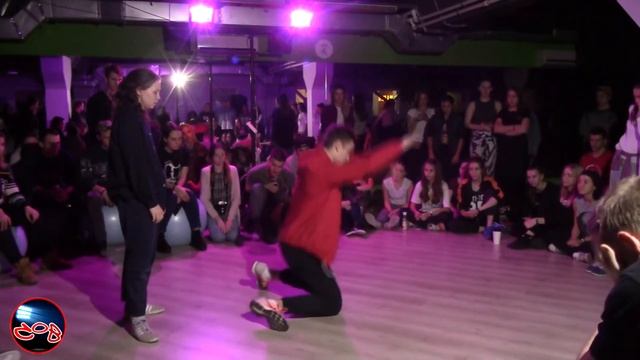 Hip-hop  Валеронwin vs Пассажир   Novemberfest