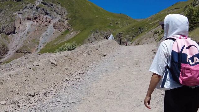 водопад Девичьи косы, топовые места Приэльбрусья смотреть онлайн