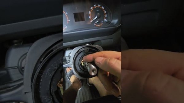 Нива Легенд Туапсе. Доработка контакта сигнала на рул?