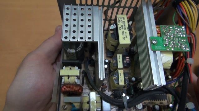 Что внутри? - FSP ATX-300pa