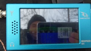 Приемник DeepSDR 101 с внешней антенной