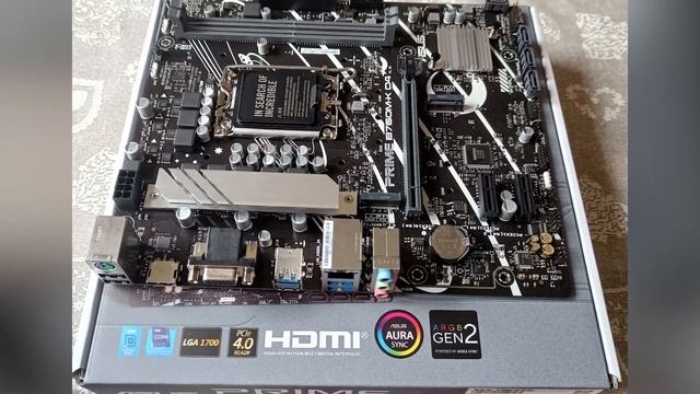 Материнская плата ASUS PRIME B760M-A WIFI смотреть онлайн