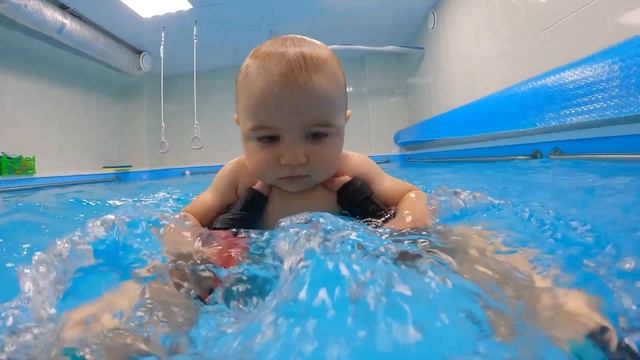 Подводная видеосъемка в Москве | Студия детского плав? смотреть онлайн