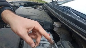 Решение проблемы с клеммой аккумулятора на автомобил?