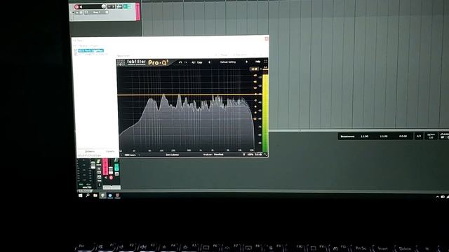 Нюансы ECM8000 АЧХ / Замеры АЧХ / Спектральный анализ / Fabfilt