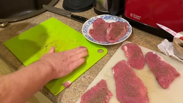 Эскалоп из свинины. Приготовили ужин с фонариком 🔦 смотреть онлайн