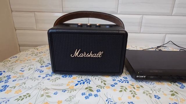 Слушаем,как звучит Marshall Kilburn 2 (Реплика). смотреть онлайн