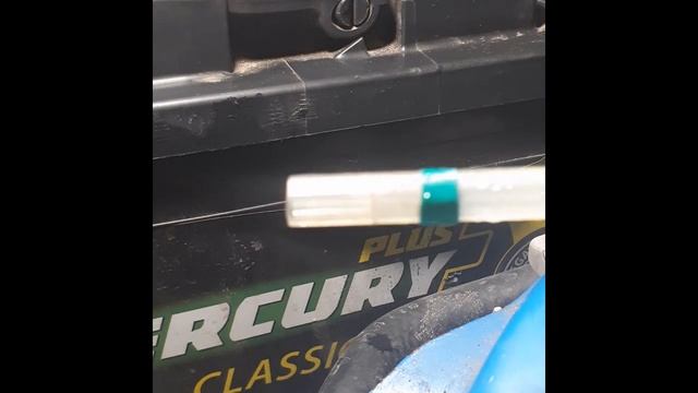 АКБ Аккумулятор Определяем уровень электролита #бата? смотреть онлайн