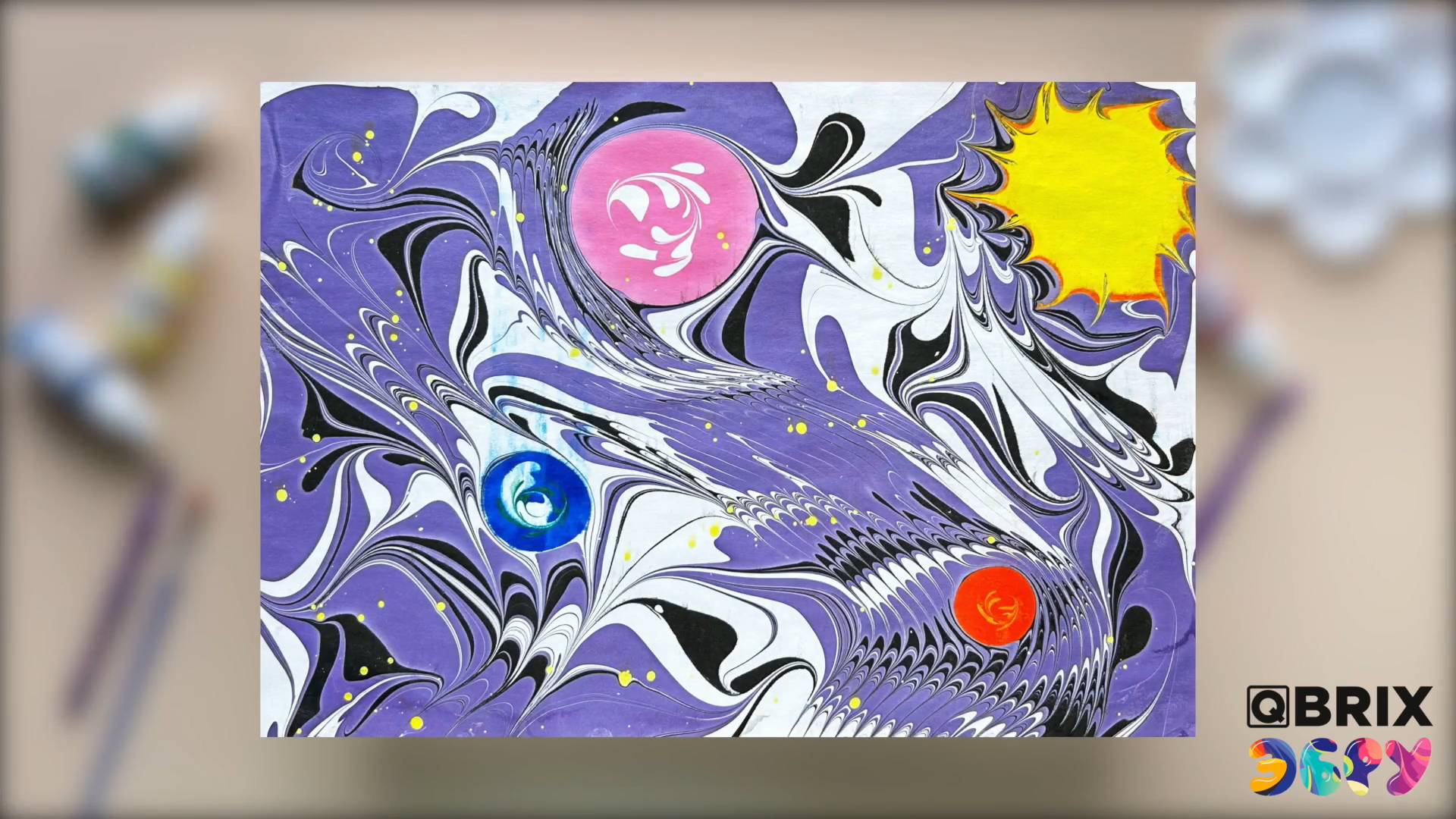 Рисуем космос в технике Эбру вместе с QBRIX Эбру