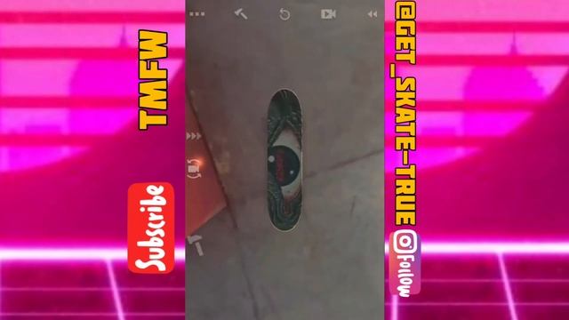 КАК СДЕЛАТЬ BACKSIDE 180 ИЛИ FRONTSIDE 180 В TRUE SKATE // HOW TO BACKSIDE 180 OR FRONTSIDE 180 смотреть онлайн
