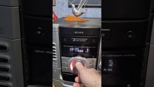 Музыкальный центр Sony mhs rg 490s смотреть онлайн