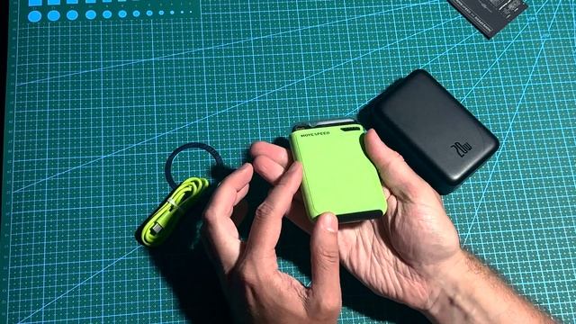 Портативный внешний аккумулятор MOVESPEED G10 Magsafe на 10000 мА?