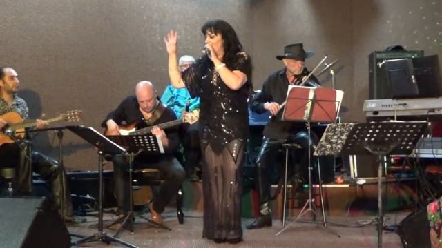 ДИАНА ПОЛЕЙ И Gypsi Bar.