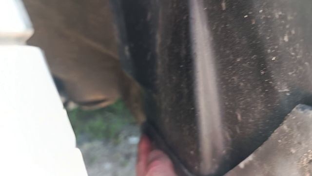 Замена штатных передних брызговиков на увеличенные. — сделано в Clipchamp смотреть онлайн