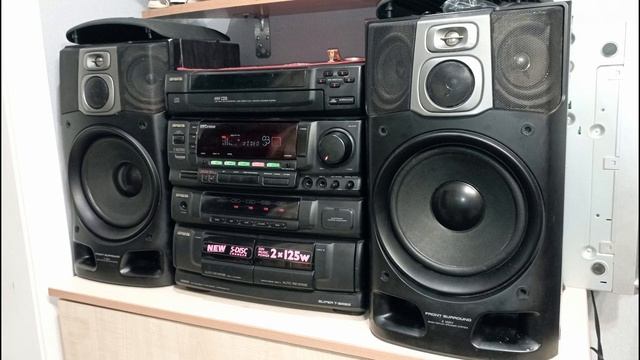 Обзор Aiwa Z-M2700. Очень музыкальный центр. смотреть онлайн