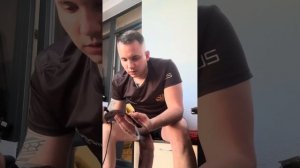 Тонировка визора, стекла мотоциклетного шлема!)