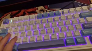 Aula F75 - саундтест | расцветка White-Blue-Purple | Свитчи Leobog Star Vec