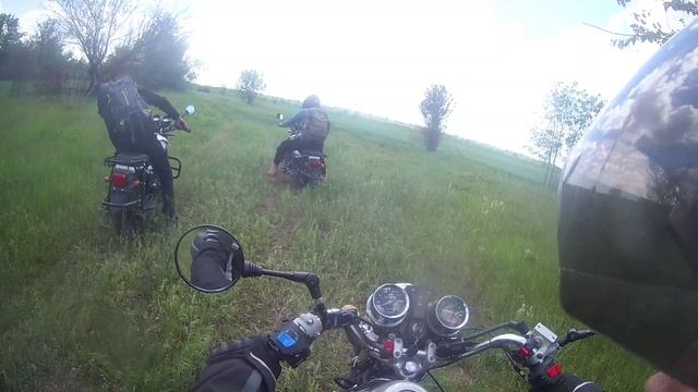 Небольшой дальняк по полям на мопедах. Прохват 250 км