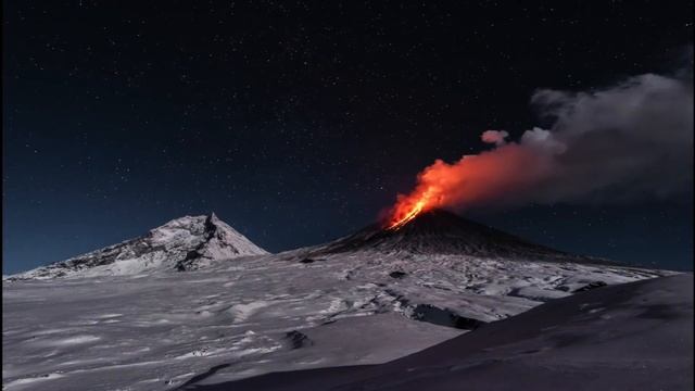 Камчатка: извержение вулкана Ключевская сопка, зимняя смотреть онлайн