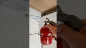 Покраска стен в гараже мовильным пистолетом