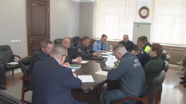 Прошло заседание комиссии по предупреждению и ликвидации чрезвычайных ситуаций смотреть онлайн