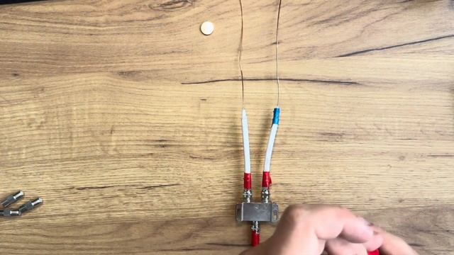 Монетная батарейка превращается в антенну?! Бесплатно смотреть онлайн