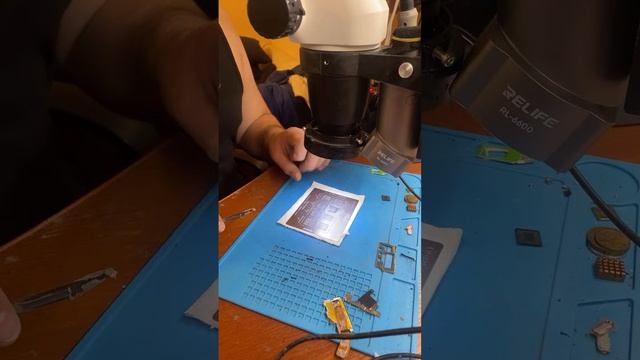 Blackshark 4 не включается - перепайка процессора смотреть онлайн