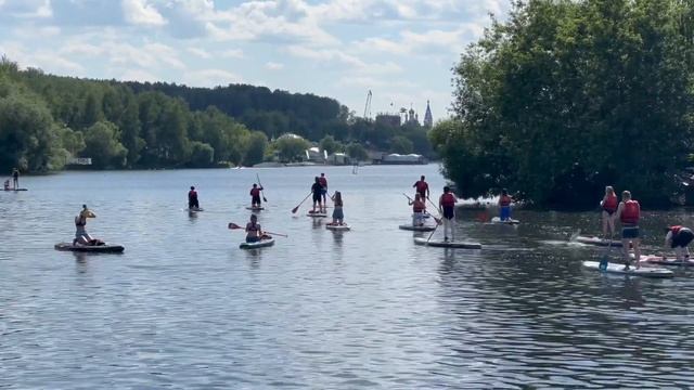 Жара в Москве. Рублевское водохранилище пляж. 2024 июнь. смотреть онлайн