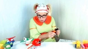 Самолет на радиоуправлении Распаковка и обзор игрушк?