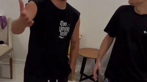 🔥Байра все пытается подраться с Даней Милохиным:👇