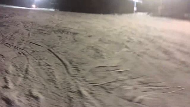 Рома учится кататься на сноуборде. Харьковская Швейцария