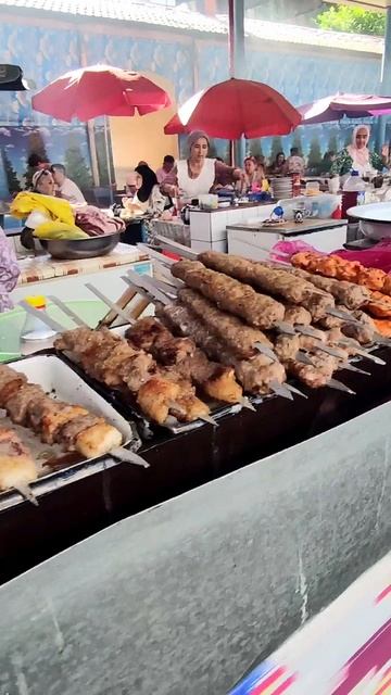 Ташкент, Чорсу, базар "Эски Жува", фастфуд на рынке 🔥 смотреть онлайн