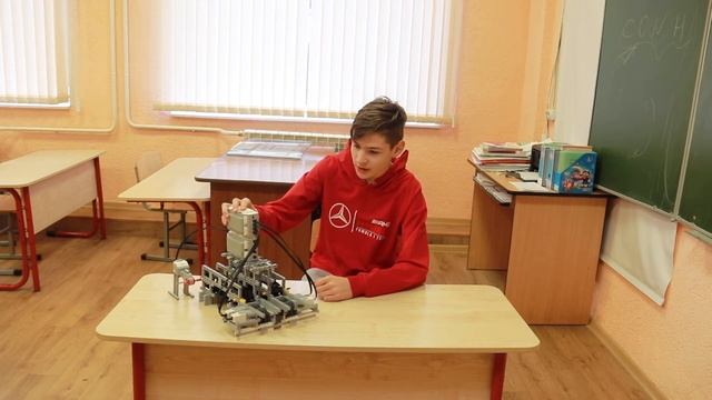 Робот для измельчения мусора