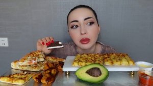 ПРОСМОТРЫ ПАДАЮТ 😕 УЖЕ НЕ ИНТЕРЕСНА? Mukbang Ayka Emilly 💚