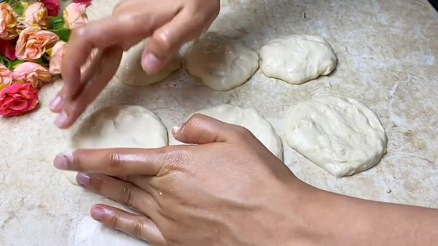 МУКА + КИПЯТОК! Я НЕ УСТАЮ ИХ ГОТОВИТЬ! ТАКОЕ ПРИГОТОВЛ? смотреть онлайн